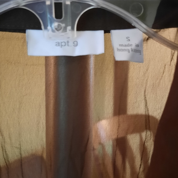 Women's Beautiful Brown Sheer Ruffle Crinkle Blouse - Picture 3 of 4